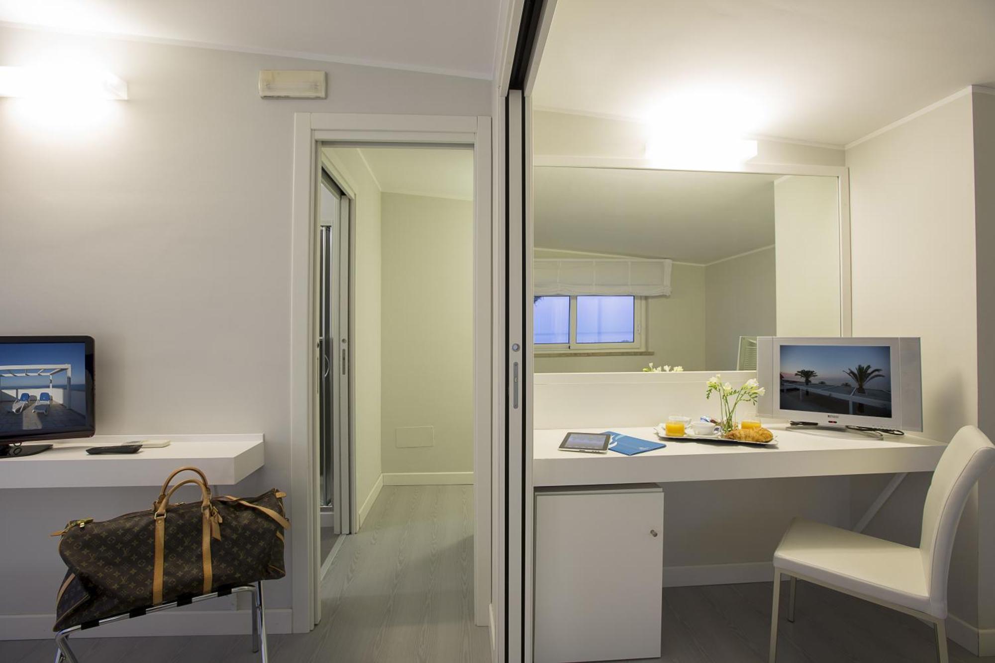 Hotel Sporting Casalbordino Ruang foto
