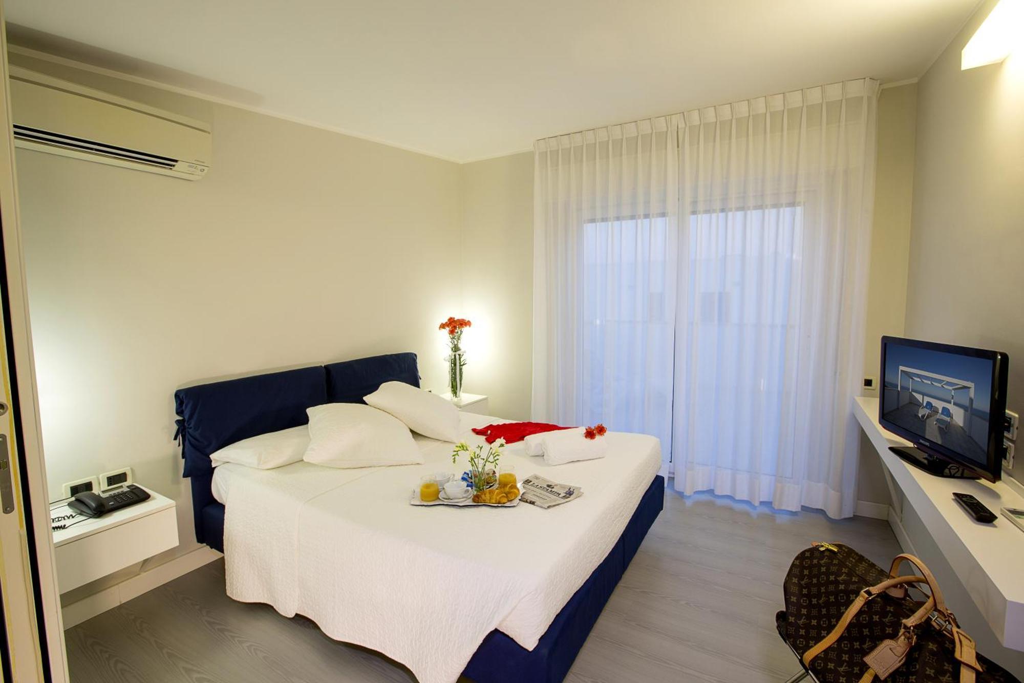 Hotel Sporting Casalbordino Ruang foto
