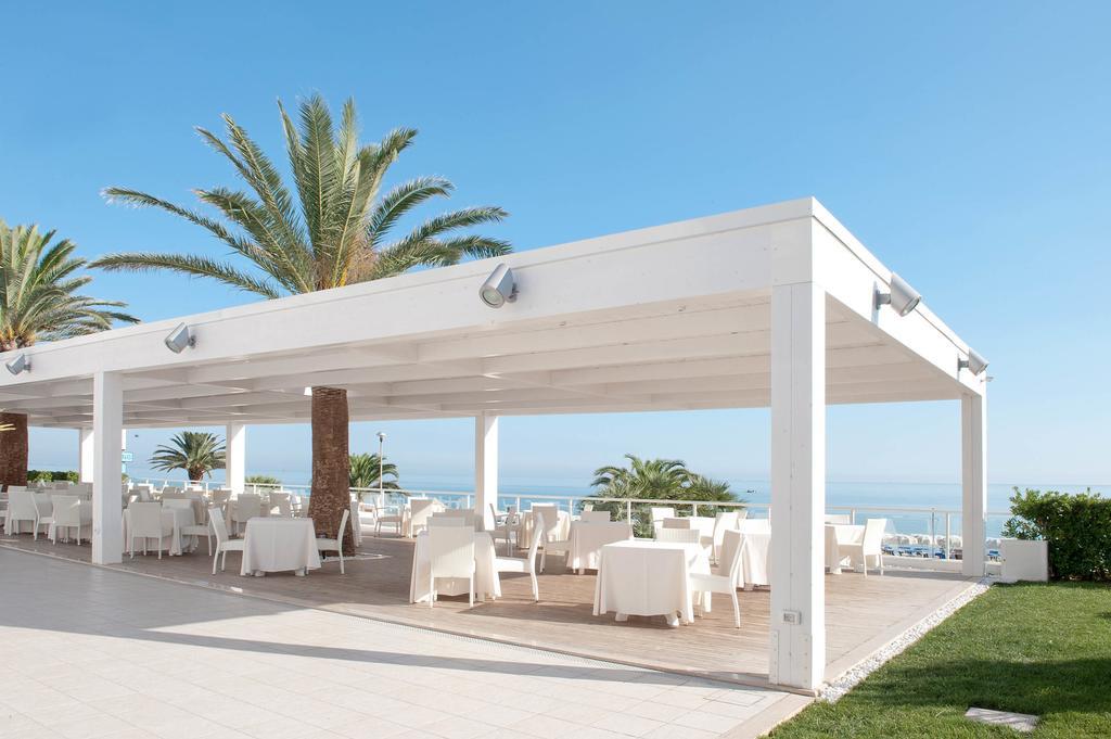 Hotel Sporting Casalbordino Bagian luar foto