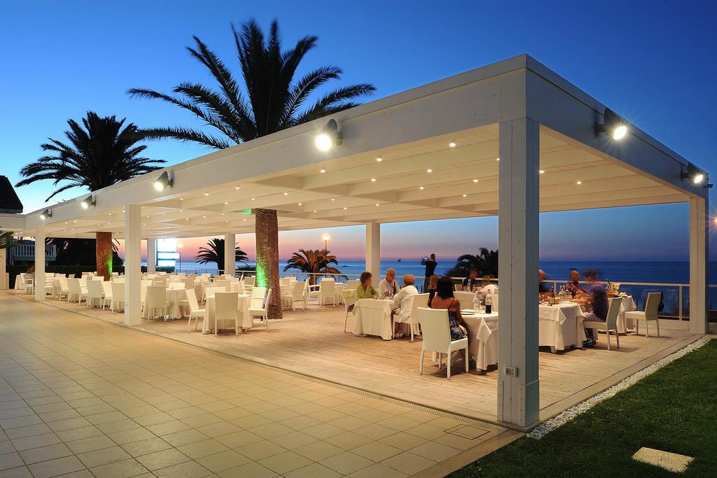 Hotel Sporting Casalbordino Bagian luar foto
